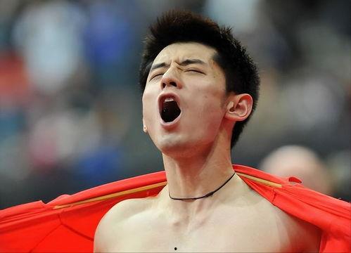 女明星李微,璀璨星途，优雅绽放的女王之路