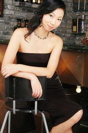 网红车模小璐简历图片,从网红到时尚偶像的蜕变之路