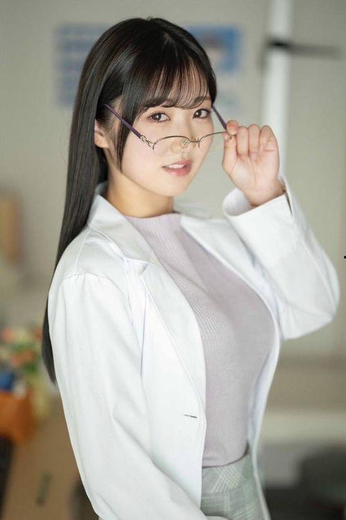 日本老师美女明星,日本美女老师与明星的跨界魅力