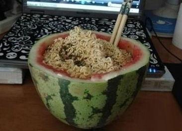 校园瓜在哪里吃的,揭秘“校园瓜在哪里吃”的美食之旅